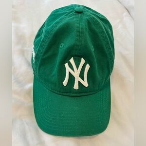 Green NY Yankees MoMa Baseball Cap